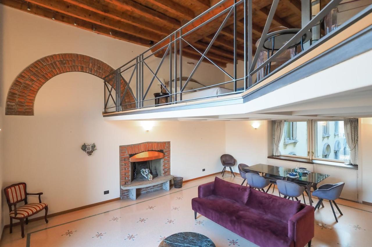 Unique Duomo Luxury Property ميلان المظهر الخارجي الصورة