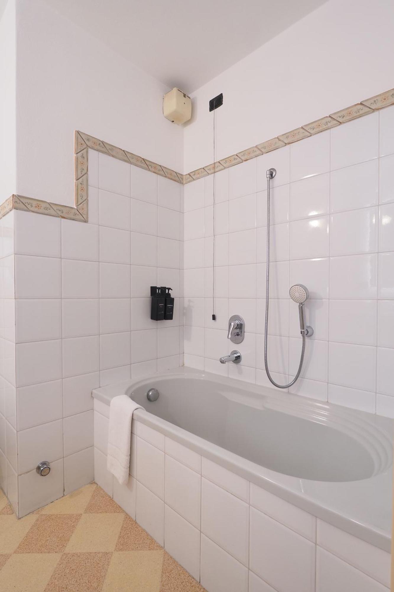 Unique Duomo Luxury Property ميلان المظهر الخارجي الصورة